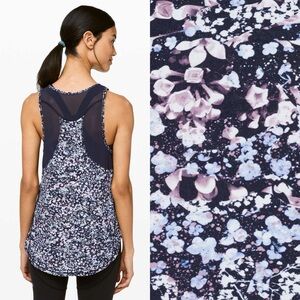 Lululemon Sculpt Tank II in Floral Spritz Multi Size 6